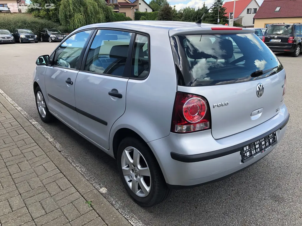 Volkswagen Polo, 1,2 12V nová STK a rozvody - fotka 4