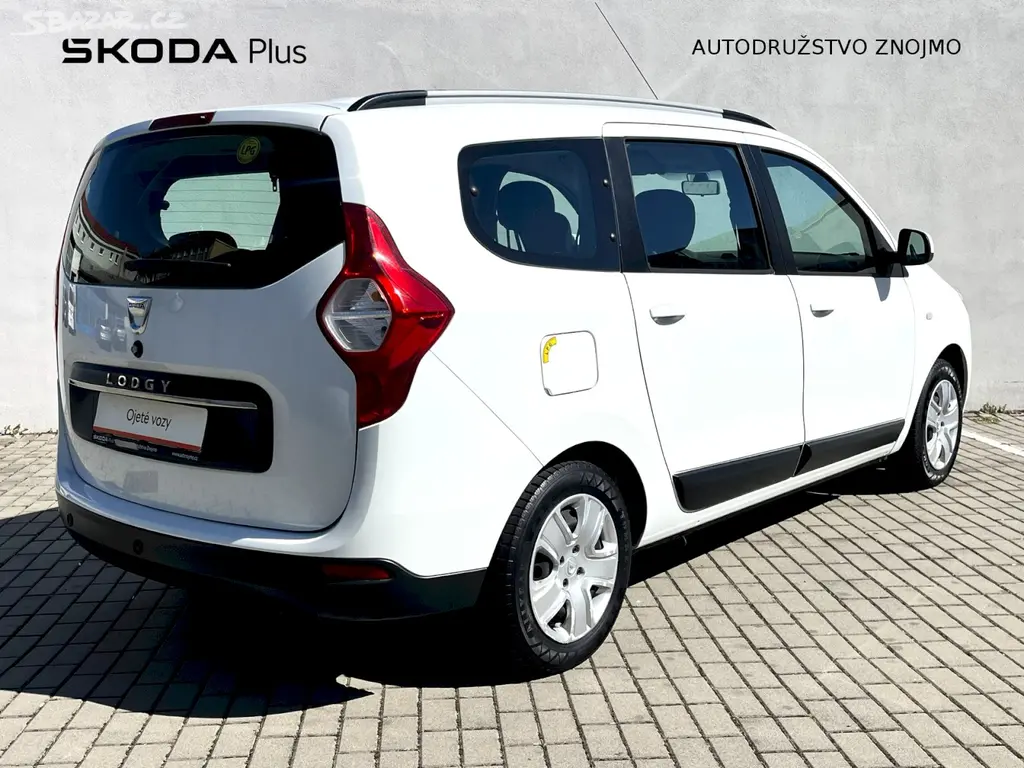 Dacia Lodgy, 1,6SCe 75 kW Arctica 7 míst LP - fotka 2