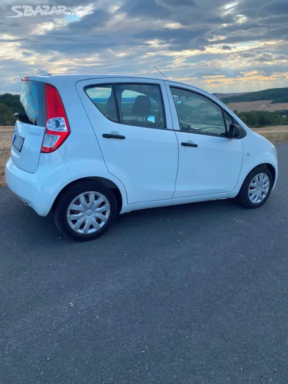 Suzuki Splash 1.0 48kw / NOVÁ STK / HOTOVÝ SERVIS - fotka 2