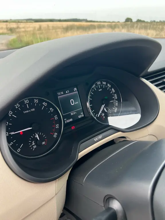 Škoda Octavia 3 2.0 Tdi Dsg - fotka 5