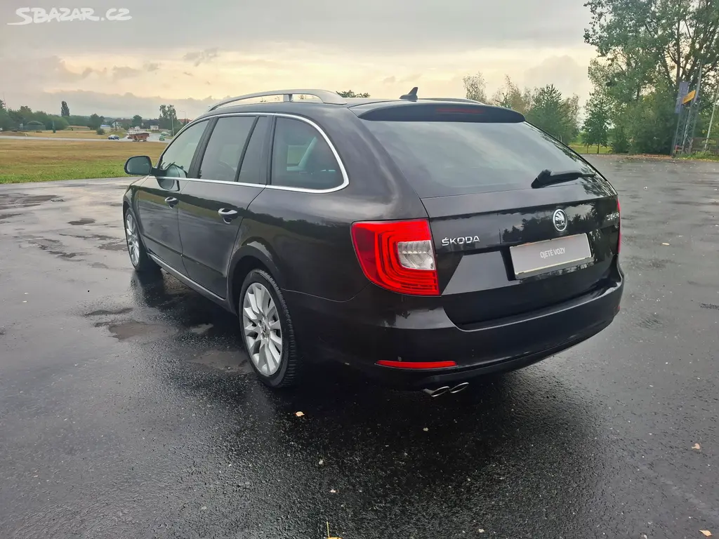 Škoda Superb II kombi 2.0TDi 125kW,xenony,tažné - fotka 6