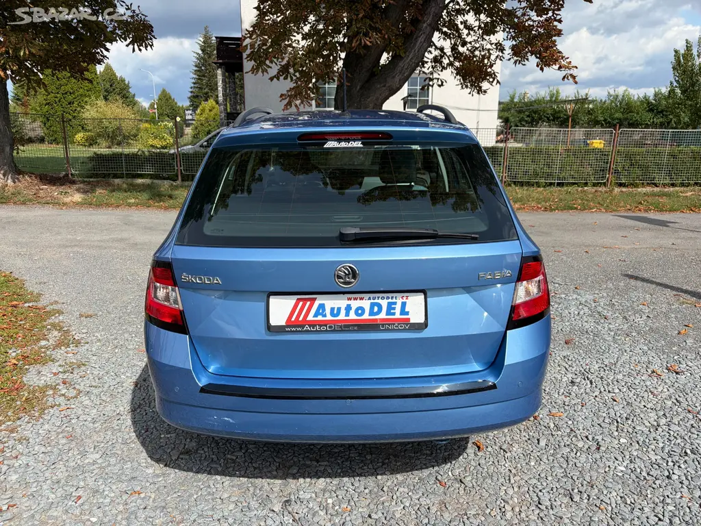 Škoda Fabia 1,2 TSi Serviska, Senzory, AC - fotka 3