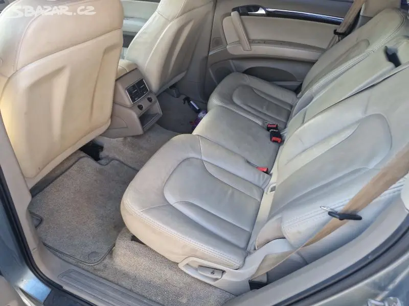 Audi Q7 3.0tdi 2006 277t km Lehce havarovanou na z - fotka 6