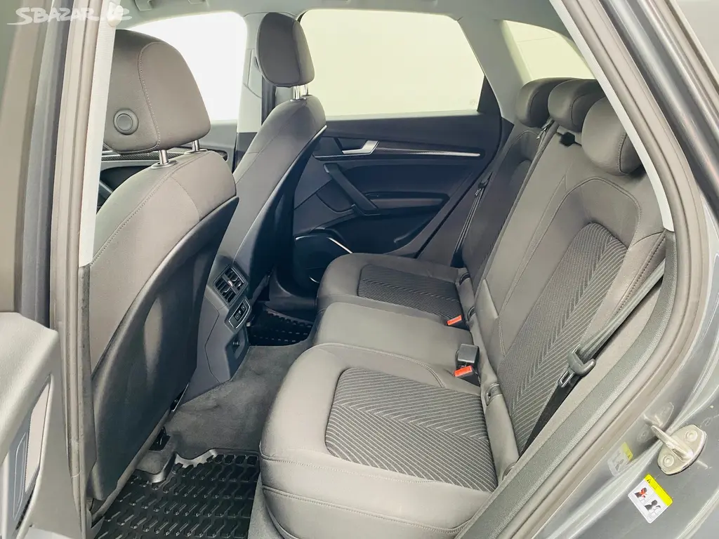 Audi Q5, S-LINE 40 TFSI 150kW QUATTRO - fotka 6