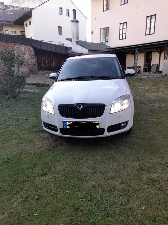 Škoda Fabia 1.2 htp 44 kw 2010 - fotka 2