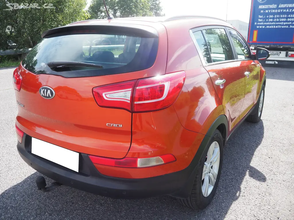 Kia Sportage 2.0 CRDI AWD, ČR - fotka 5