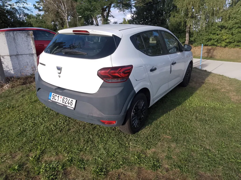 Dacia Sandero 1.0 49kw r.v 2021 - fotka 6