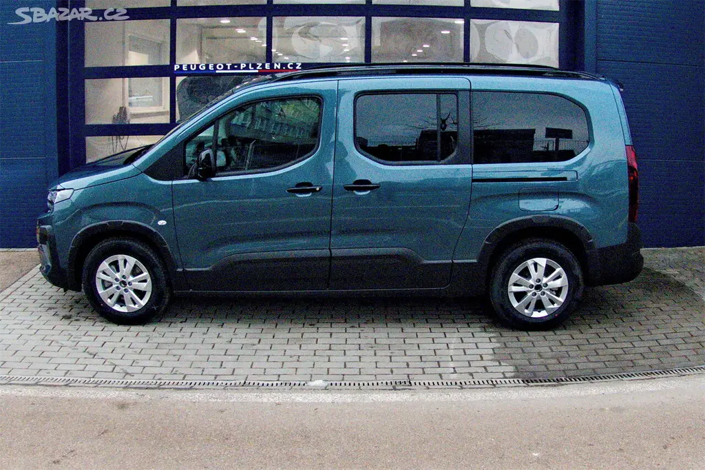 Peugeot Rifter, LONG ALLURE BlueHDi 130 MAN6 - fotka 3