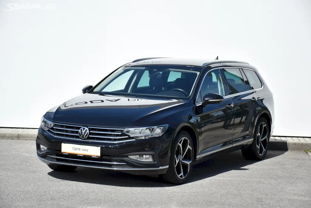 Volkswagen Passat, COMBI ELEGANCE 1.5 TSI 110 kW - fotka 4