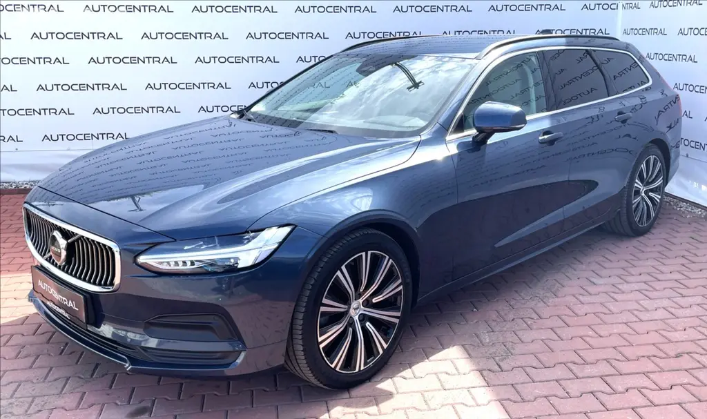 Volvo V90, 2,0 i,145kW,MHEV core,STK 4/28
