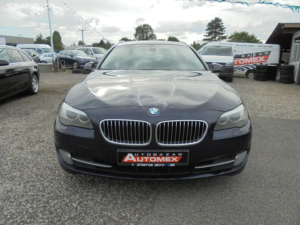 BMW Řada 5, 525 D- NAVIGACE - AUTOMAT - fotka 2