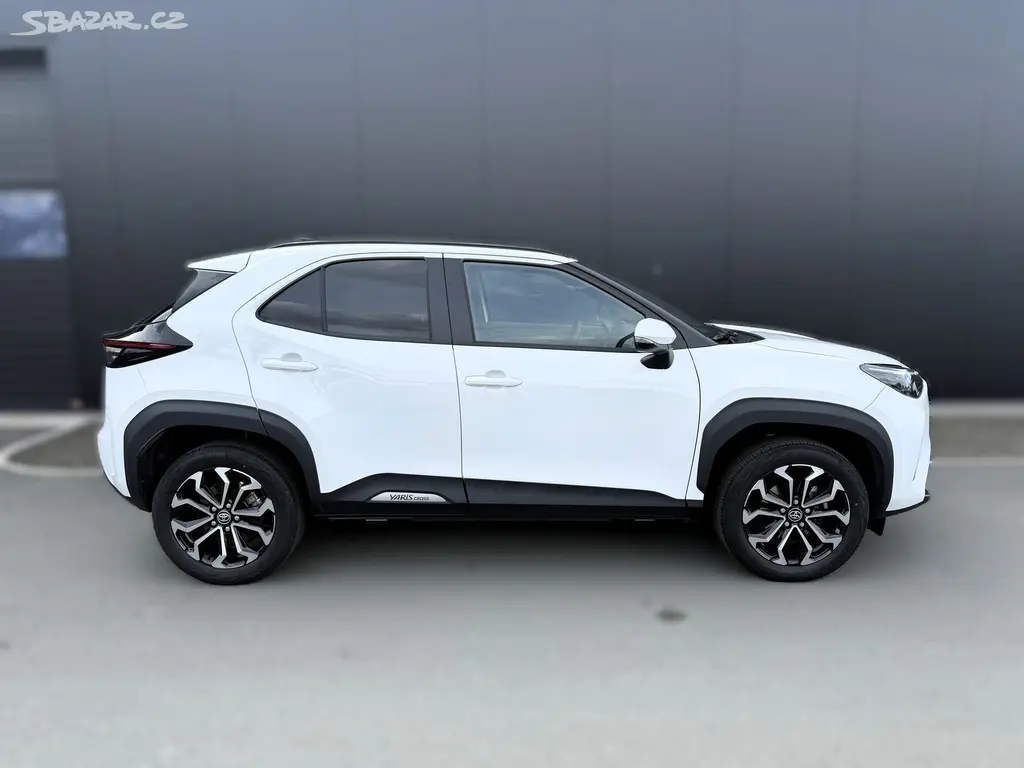 Toyota Yaris Cross, Style - fotka 6