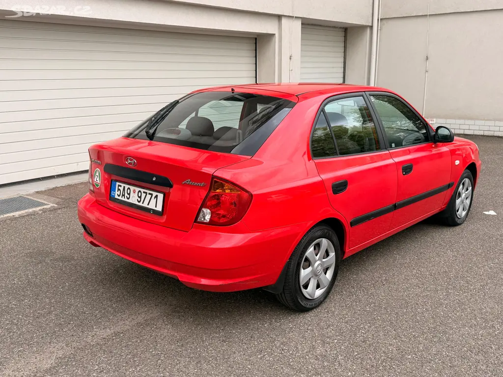 Hyundai Accent, 1.4i 63kw 88t.km ČR Původ - fotka 5