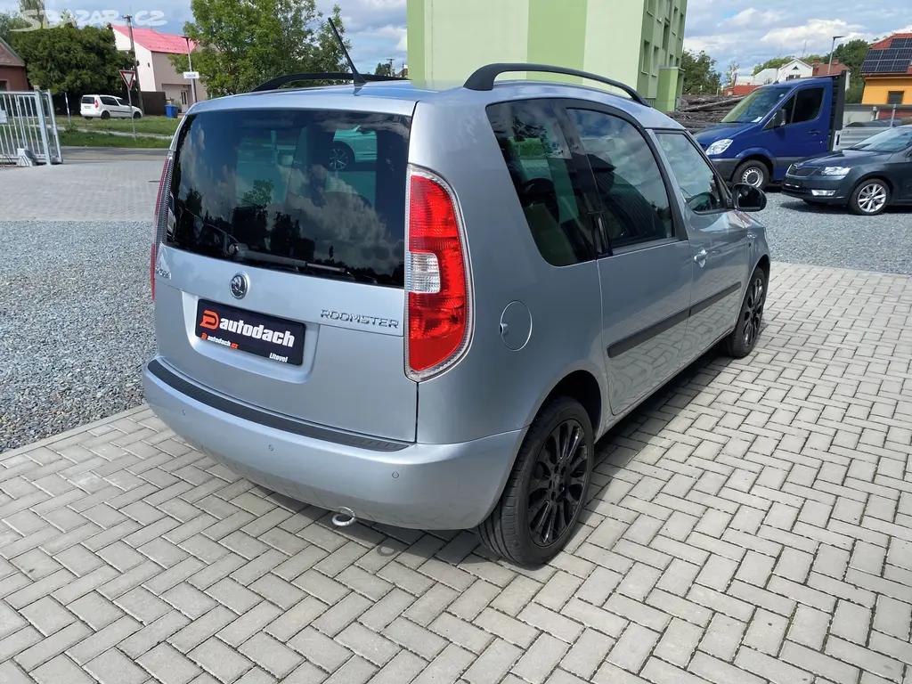 Škoda Roomster, 1.2 TSI 63kW-1xMAJ.- 81 000KM - fotka 5