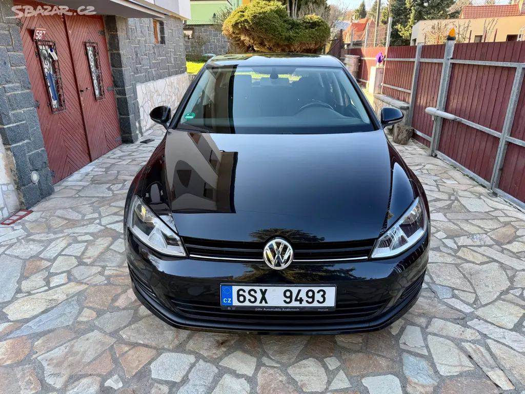Volkswagen Golf, 1,4 TSI 90KW CONFORTLINE - fotka 2