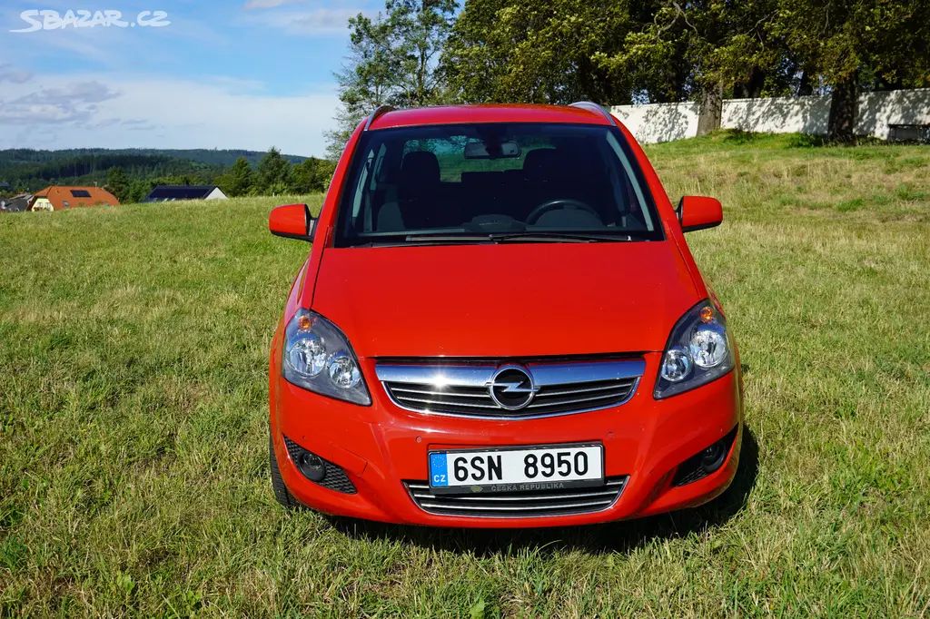 Opel Zafira 1.6 2011/10 ecoFLEX,7míst, klima,tažné