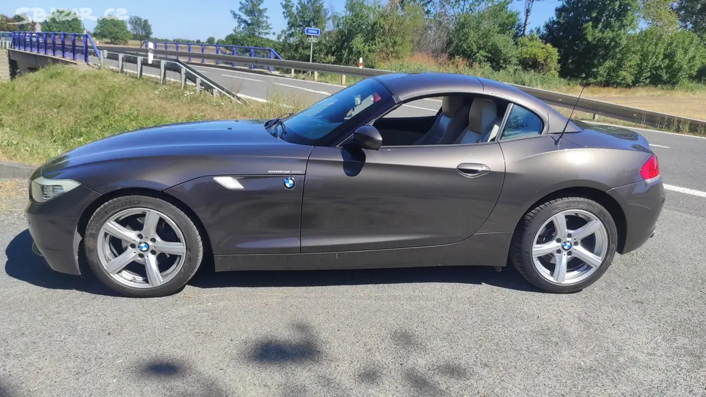 BMW Z4 2,5i roadster - fotka 3