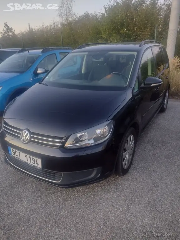 Volkswagen Touran 1,6 tdi,7 míst - fotka 2