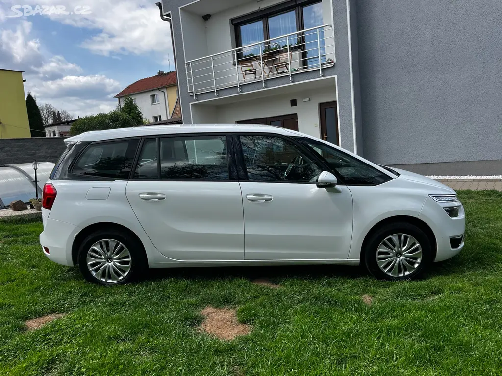 Citroen C4 Grand Picasso 1.2i 96Kw r.v 2016 - fotka 6