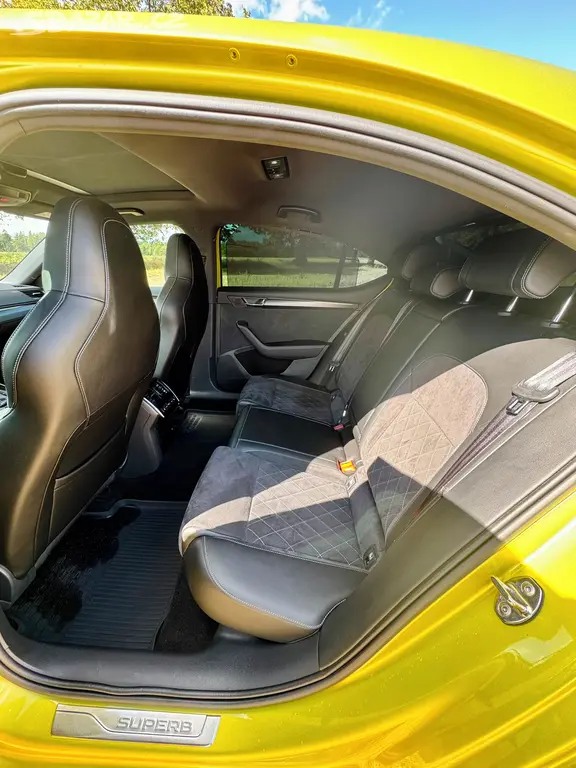Škoda Superb 3 Sportline, 2.0 TSI 206kw 4x4 - fotka 5