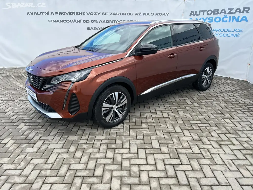 Peugeot 5008, 1.2PT 96kW ALLURE 7-míst