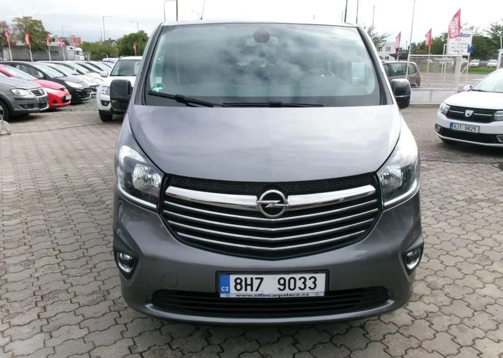 Opel Vivaro 1.6CDTi,Life,spaní,2x kola nafta - fotka 2