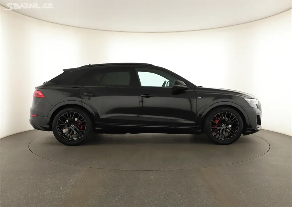 Audi Q8, 50 TDI, S-LINE, VZDUCH - fotka 6