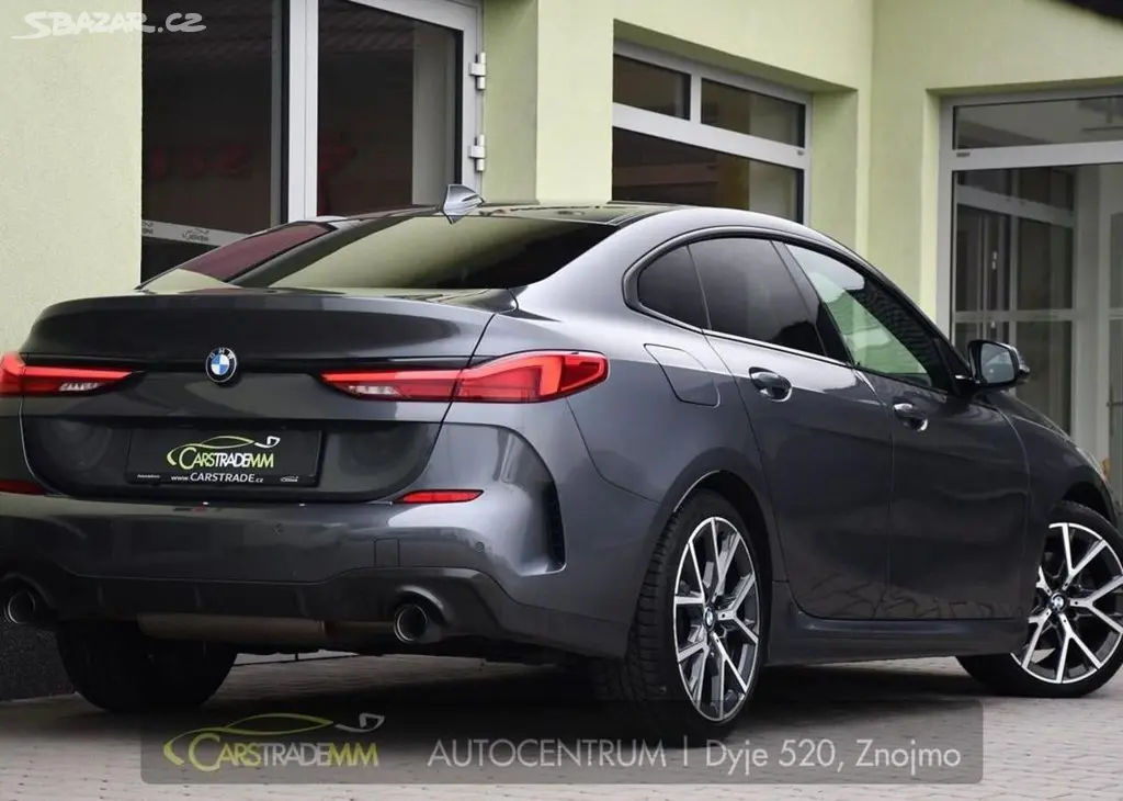 BMW Řada 2 218d M-SPORT 1M ČR HUD 110 kw - fotka 4