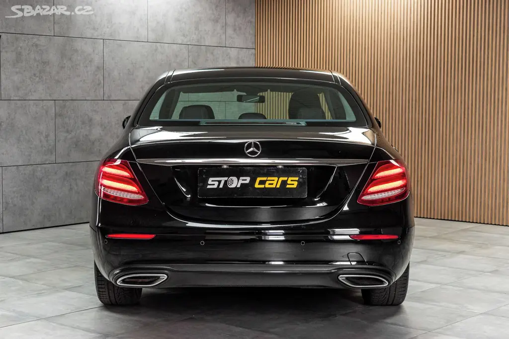 Mercedes-Benz Třídy E, E 220d AVANTGARDE*DPH*ČR* - fotka 5