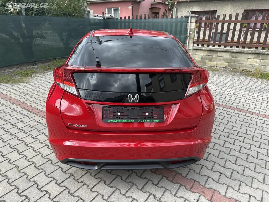 Honda Civic, 1,8 i-VTEC Sport 1.majitel - fotka 4