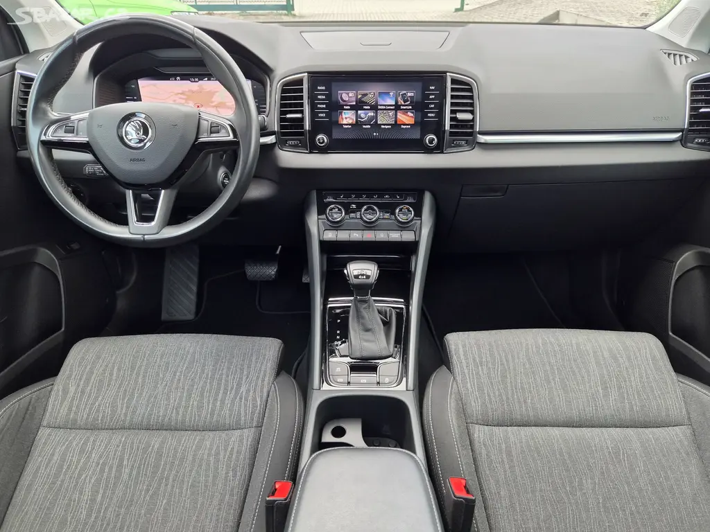 Škoda Karoq 4x4 DSG STYLE VIRTUAL FullLED PANORAMA - fotka 6