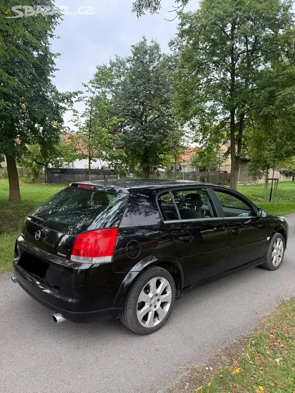 Opel Signum 2.2 Direct benzín 2007 servis TK 06/27 - fotka 4