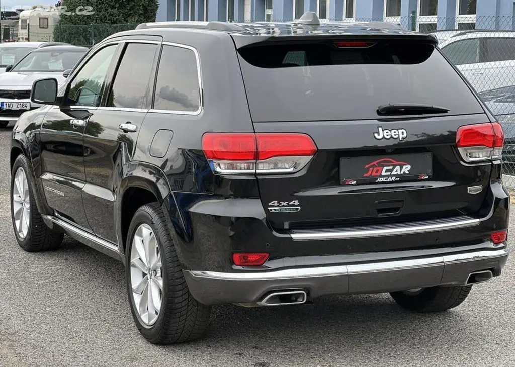 Jeep Grand Cherokee 3.0CRD SUMMIT AUTOMAT KŮŽE - fotka 4