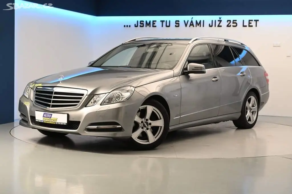 Mercedes-Benz Třídy E, 2.2 220 T 7G-TRONIC Avantgarde