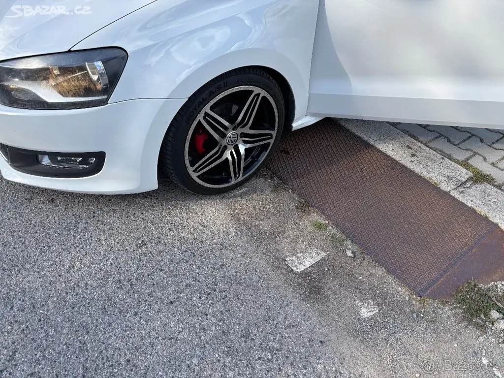 Volkswagen Polo 1,6 Tdi - fotka 4