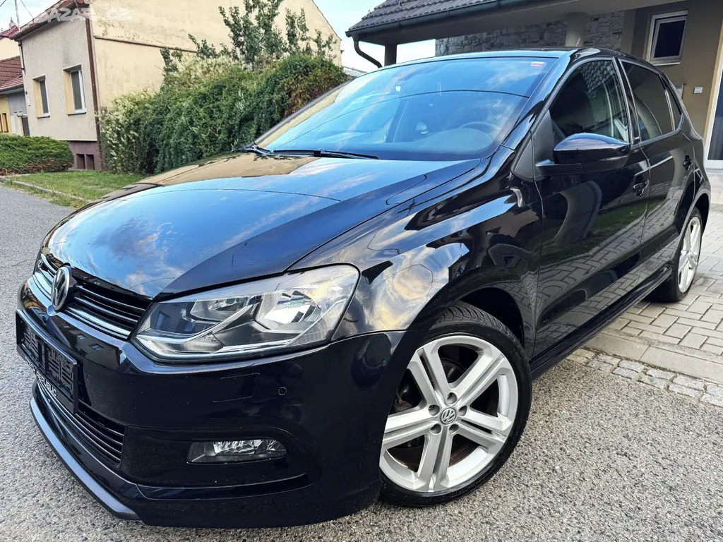 VOLKSWAGEN POLO 1.2TSI DSG,NAVIGACE,ALU17,SERVISKA - fotka 2