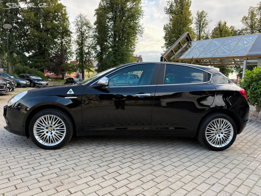 ALFA ROMEO GIULIETTA 1.4 T 88kW - fotka 4
