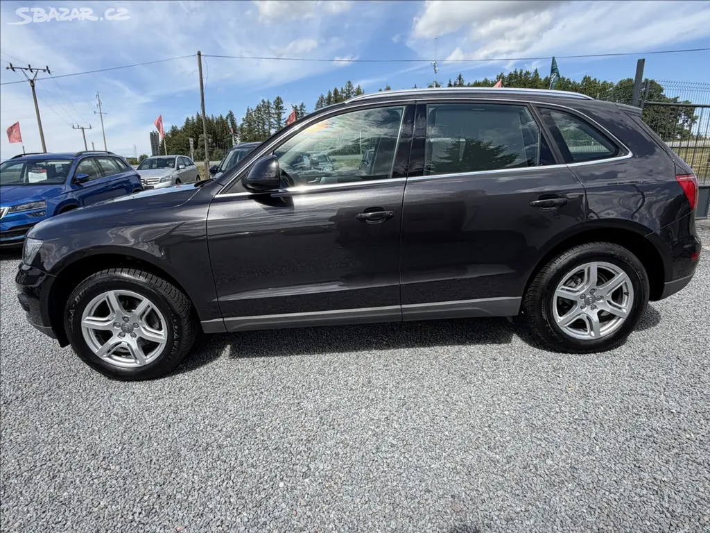 Audi Q5, 2,0 TDI 125 Kw QUATTRO - fotka 4