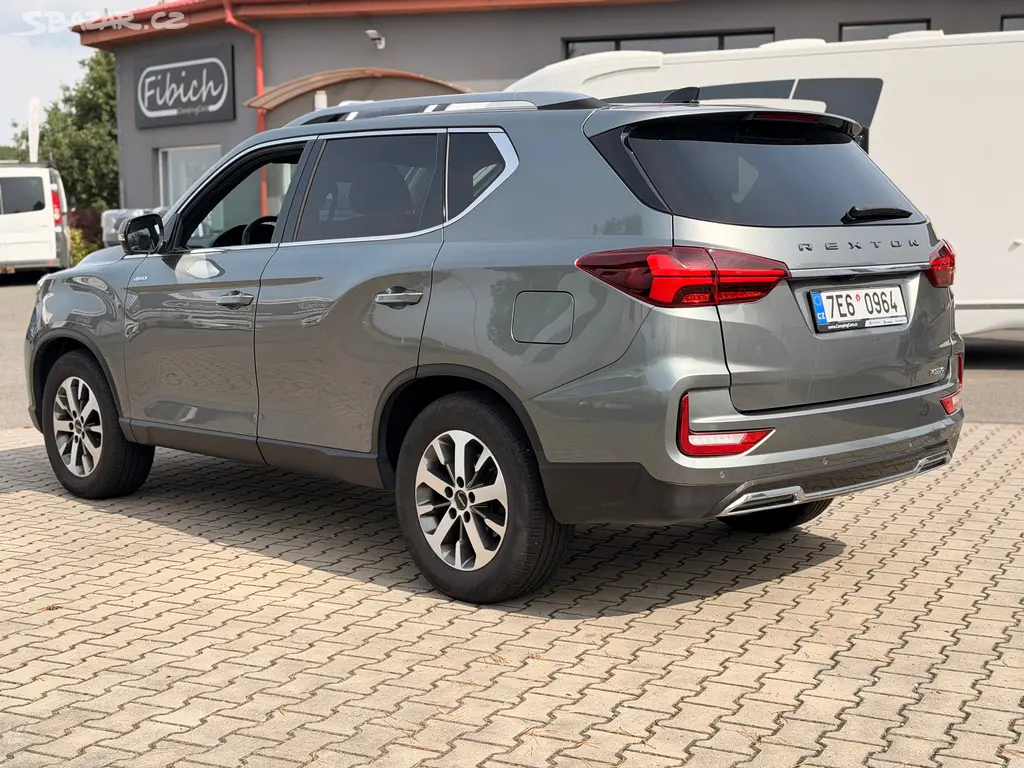 SsangYong Rexton - fotka 4