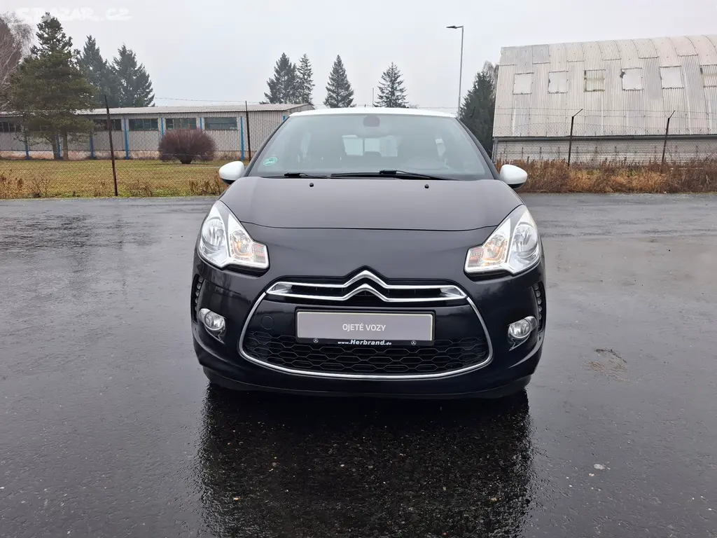 Citroën DS3 1.2 60kW,rozvody,HiFi systém - fotka 2