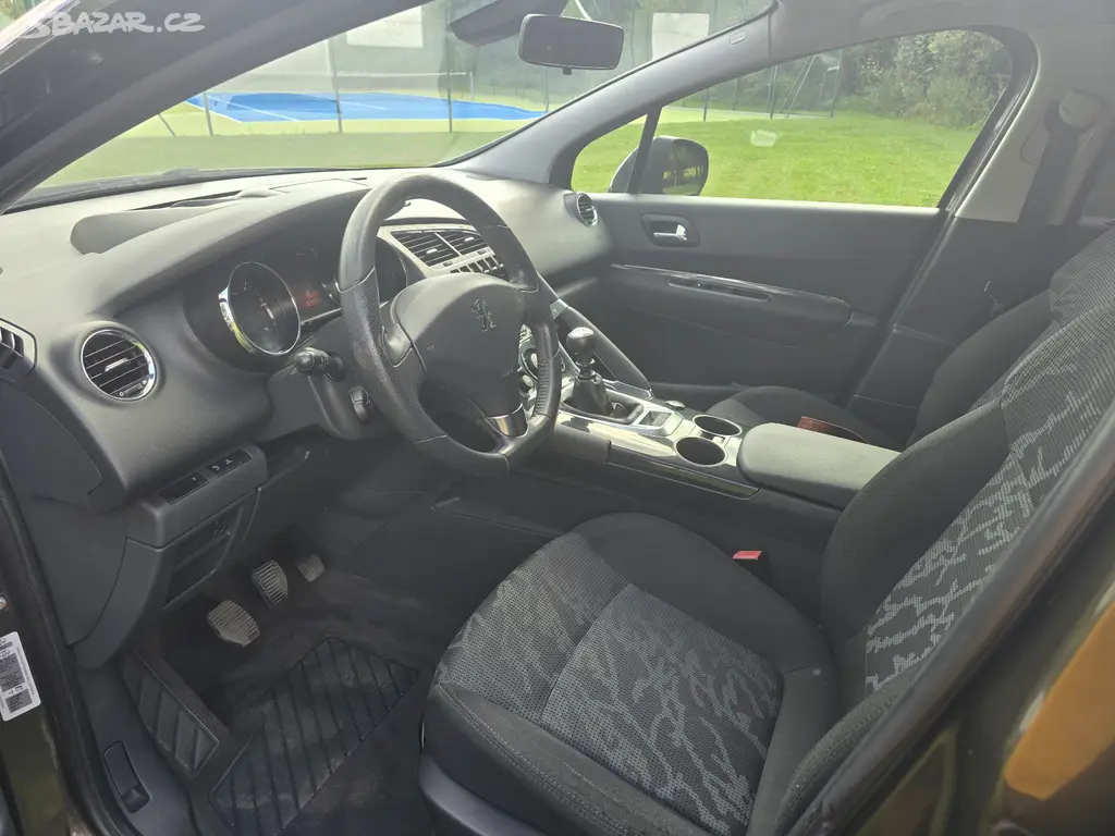 PEUGEOT 3008 1.6 HDi 80 kW | PANORAMA | HEAD-UP - fotka 2