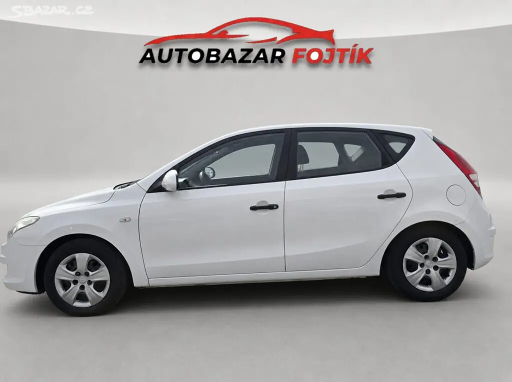 Hyundai i30, 1.4 CVVT 80KW klima - fotka 4
