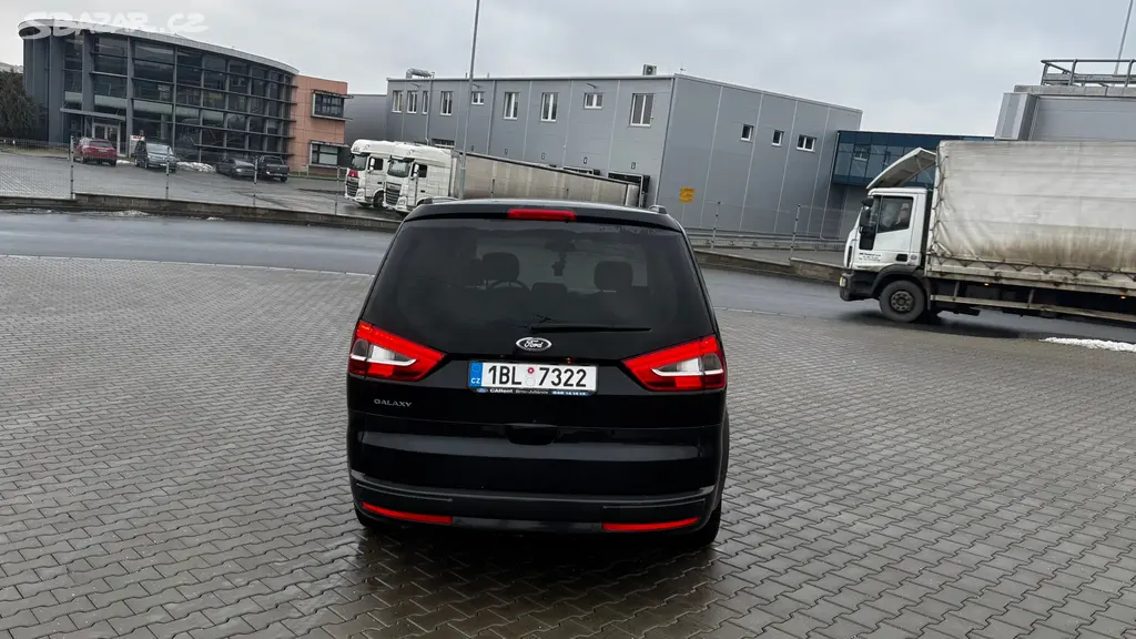 Ford Galaxy 2,0, 103 kW - fotka 4