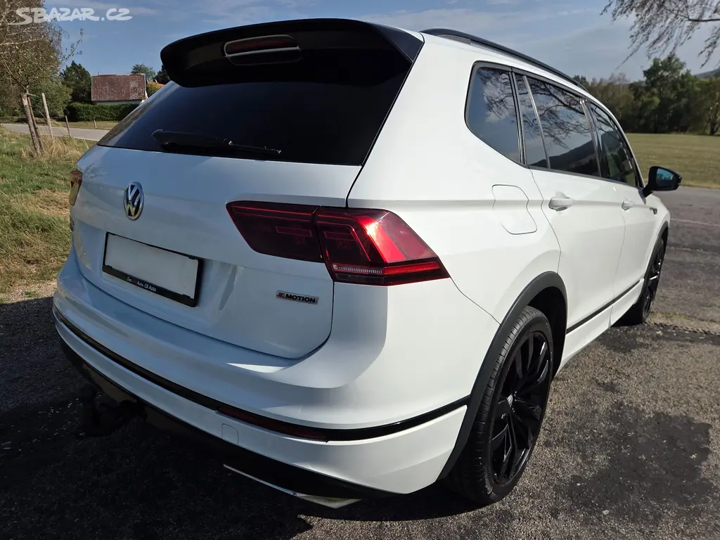 Volkswagen Tiguan ALLSPACE(R-LINE) 4M - 11/2020 - fotka 6