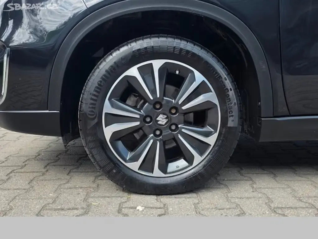 Suzuki Vitara 1.4 Boosterjet Comfort 4x2 - 140 PS - fotka 6