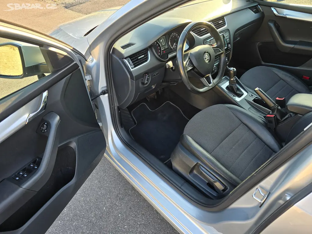 Škoda OCTAVIE III DSG com 2.0 TDI 110 kw,rv06/2016 - fotka 5