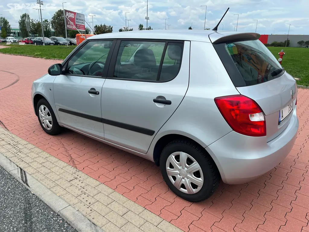 Škoda Fabia 1.2 HTp Special - fotka 4