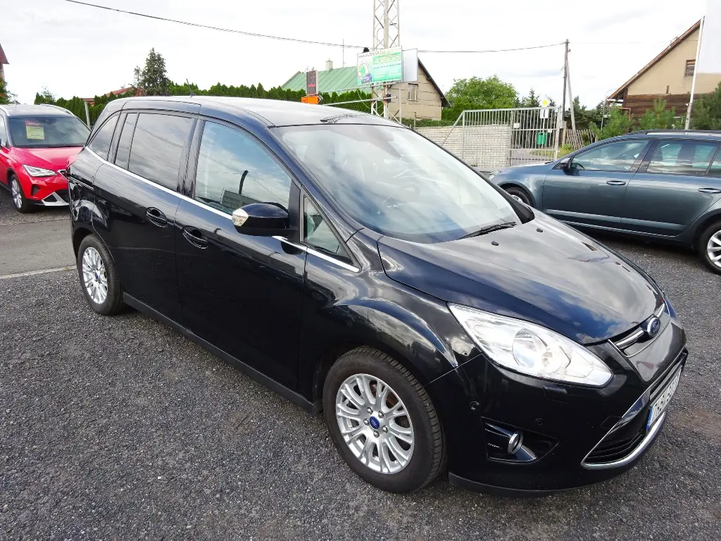 FORD GRAND C-MAX 1,6 TDCi 85kW+6st.man.-7míst-2015