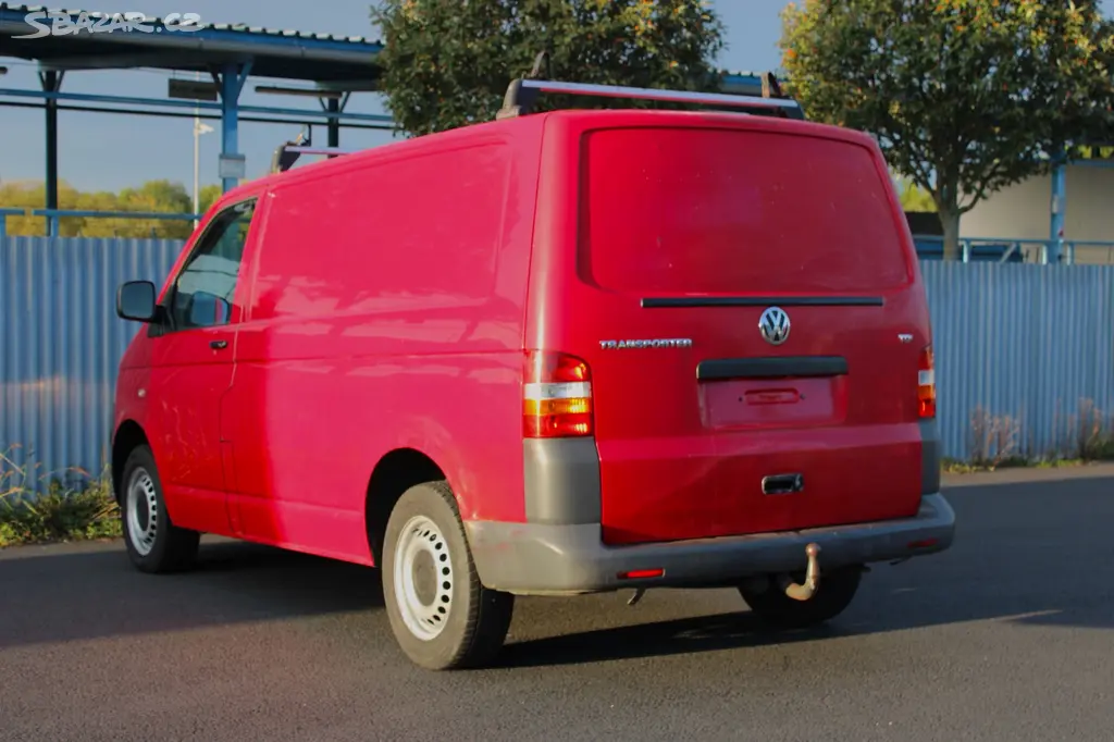 VOLKSWAGEN T5 1.9TDI/2008/75KW/TAŽNÉ/SKŘÍŇ/TOP STA - fotka 6