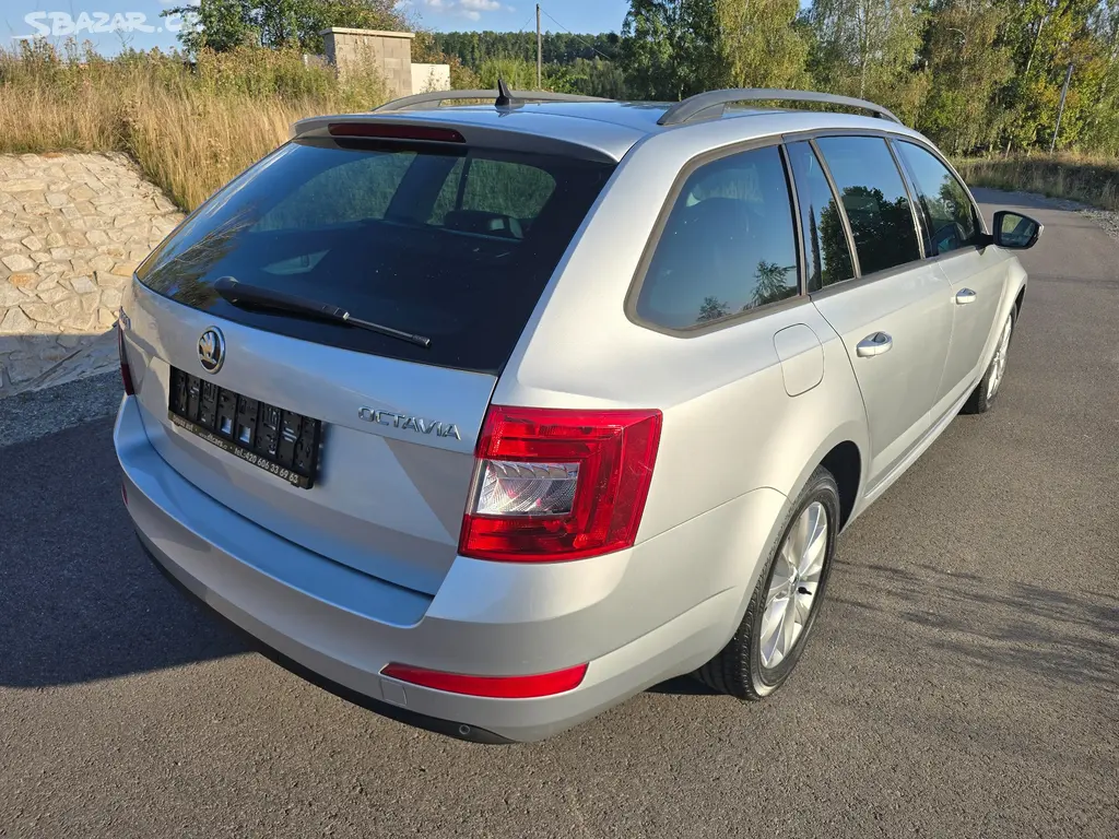 Škoda OCTAVIE III DSG com 2.0 TDI 110 kw,rv06/2016 - fotka 4